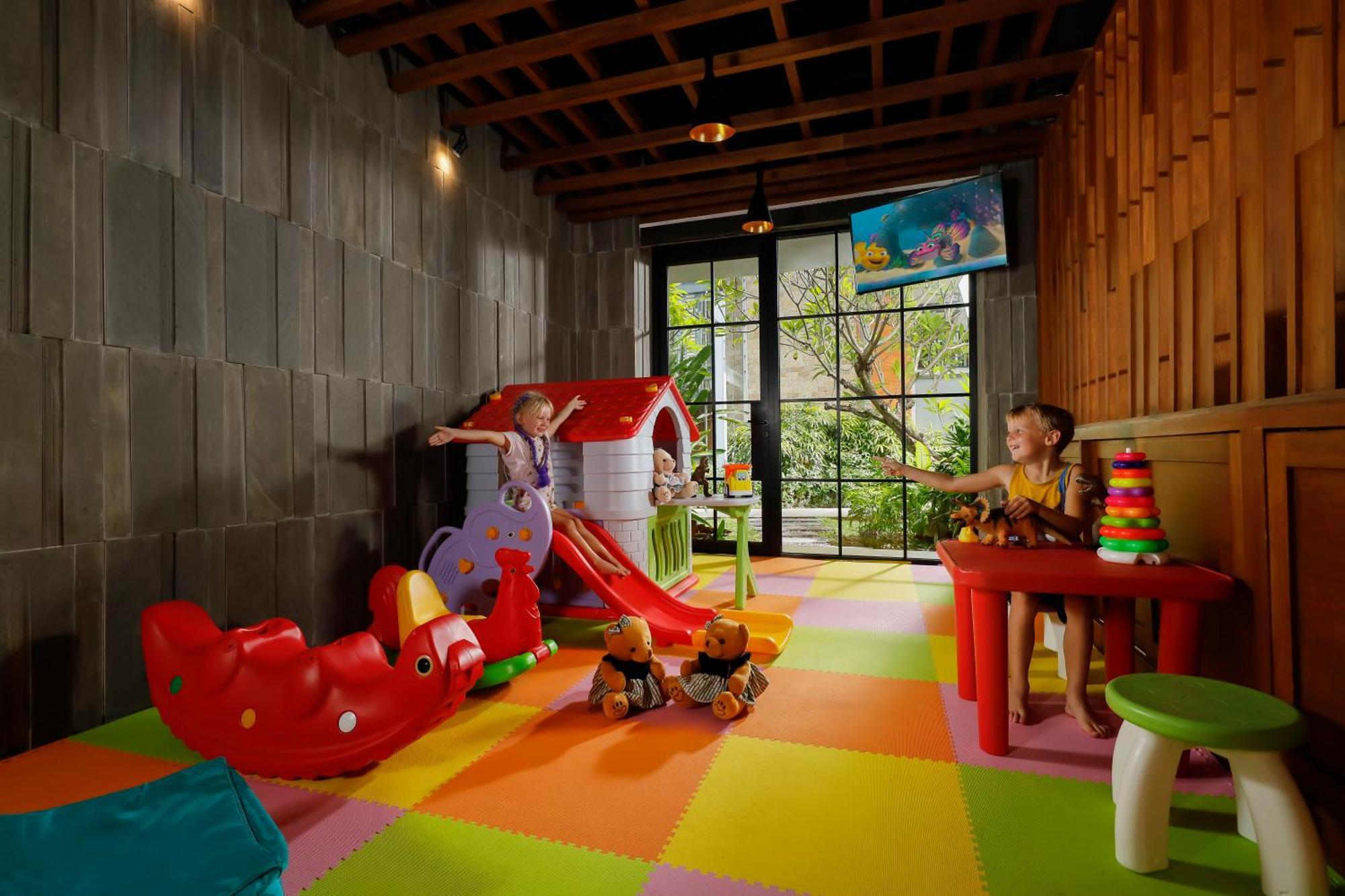 Bali Dynasty Resort Kuta Lombok Εξωτερικό φωτογραφία Kids Club